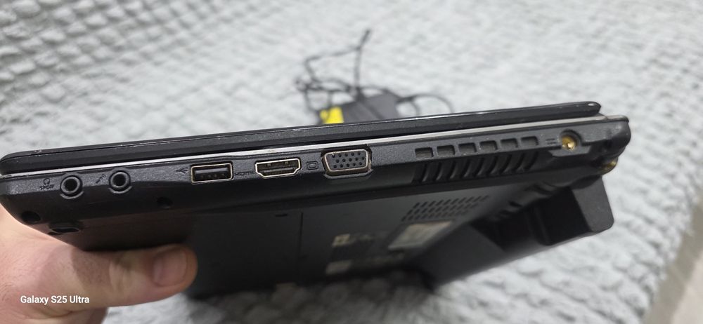 Лаптоп ACER 3820TZ