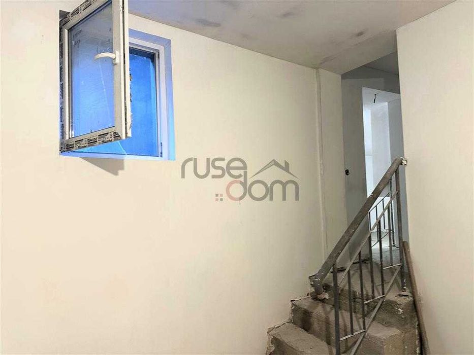 Продава се  в Русе, Център -  кв.м за 0 €/ - Снимка #6