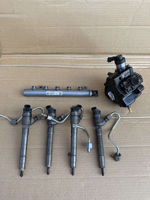 Kit injectie 1.6 DCI R9M Nissan / Renault / Mercedes : 0445110546 / 0445010404