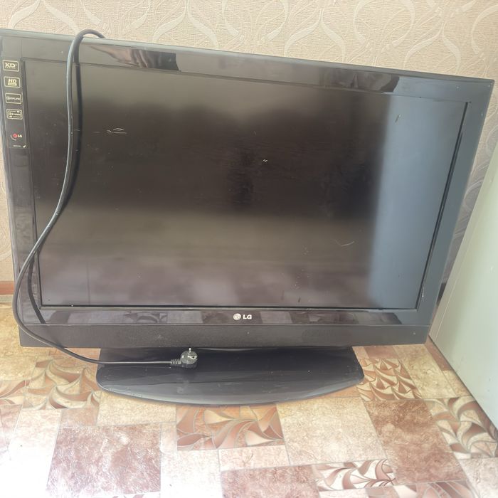 Продам телевизор