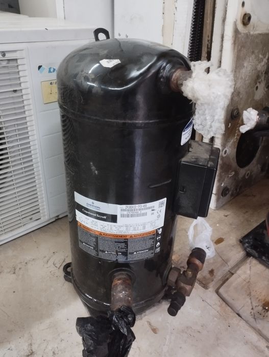 Продам компрессора для чиллера