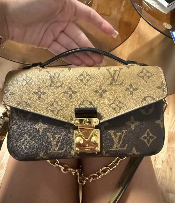 Louis Vuitton Mini Pochette Reverse Monogram!