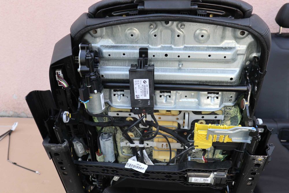 Салон за БМВ Ф30 Седан BMW F30