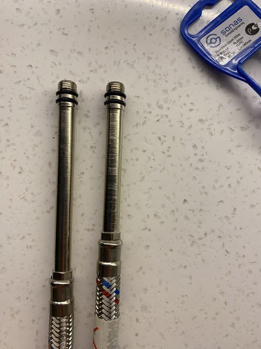 Гибкая подводка sonas 1,8м