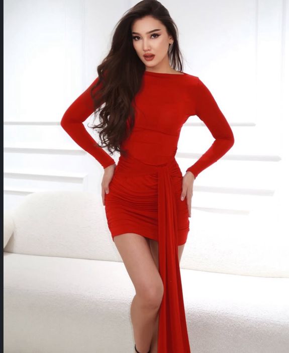 Продается шикарное платье