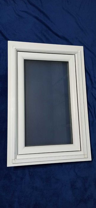 PVC прозорец  подходящ и за баня