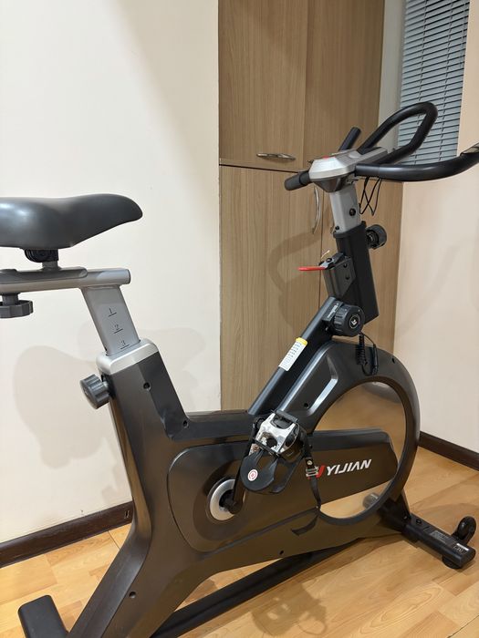 Велотренажер YIJIAN(спин байк)-Б/У