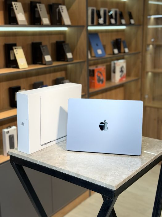 MacBook Air M2 / PhoneLab