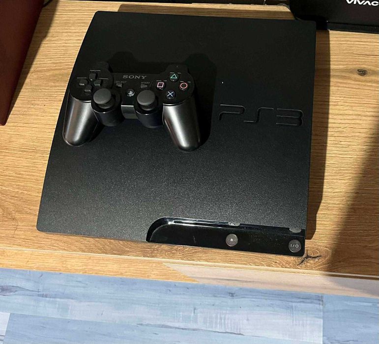 Продавам Плейстейшън 3