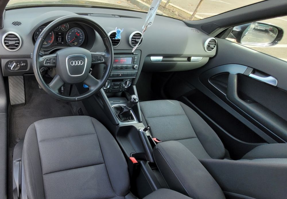 AUDI A3 Sportback 2011 — imagine 4
