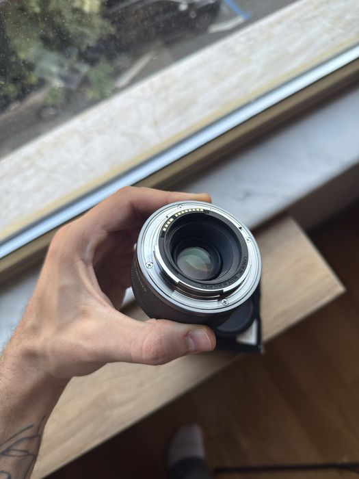 Obiectiv Canon RF 50mm 1.8 STM