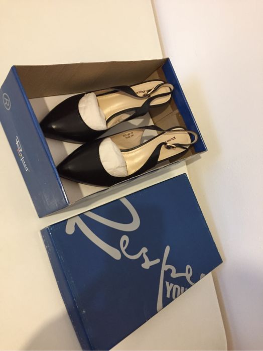 Продам женскую обувь