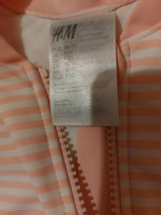 Lot plaja costume baie protectie UV, pentru 1-2 ani marime 86-92.