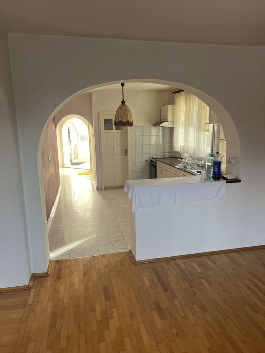 Casa de vanzare -duplex