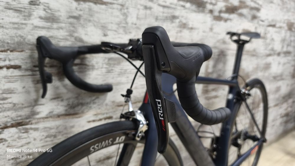 Карбонов шосеен велосипед Cervelo R5 SRAM Red eTAP DT Swiss Carbon 51