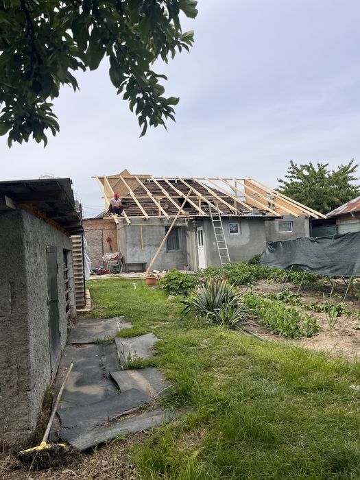 Reparati velux cosuri tabla dulgherie jgheaburi dolii coame