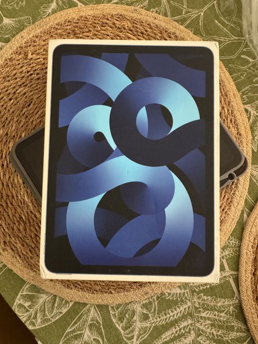Ipad Air 5 чип M1 синий титан 256 гб