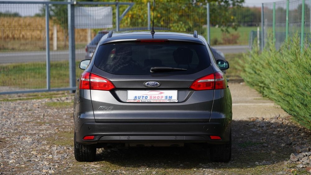 FORD Focus 2015 — imagine 5