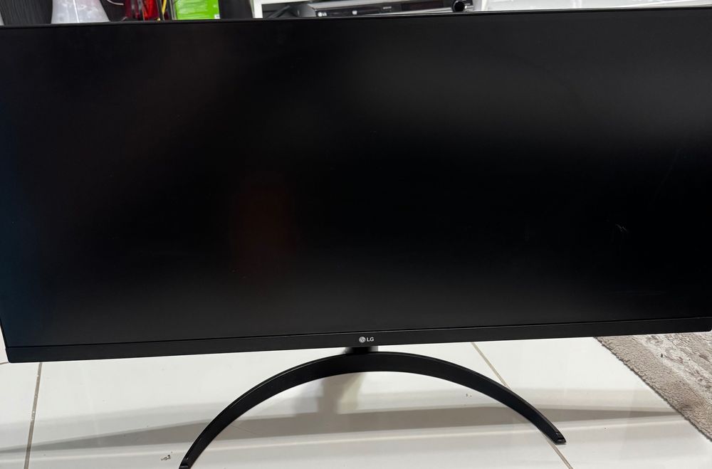 Munitor de gaming LG