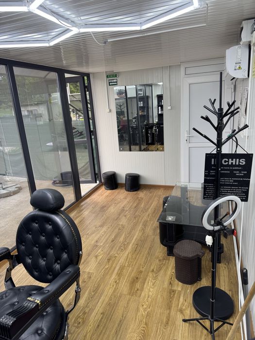 De vanzare - Container Barber Shop 16mp – Complet Utilat