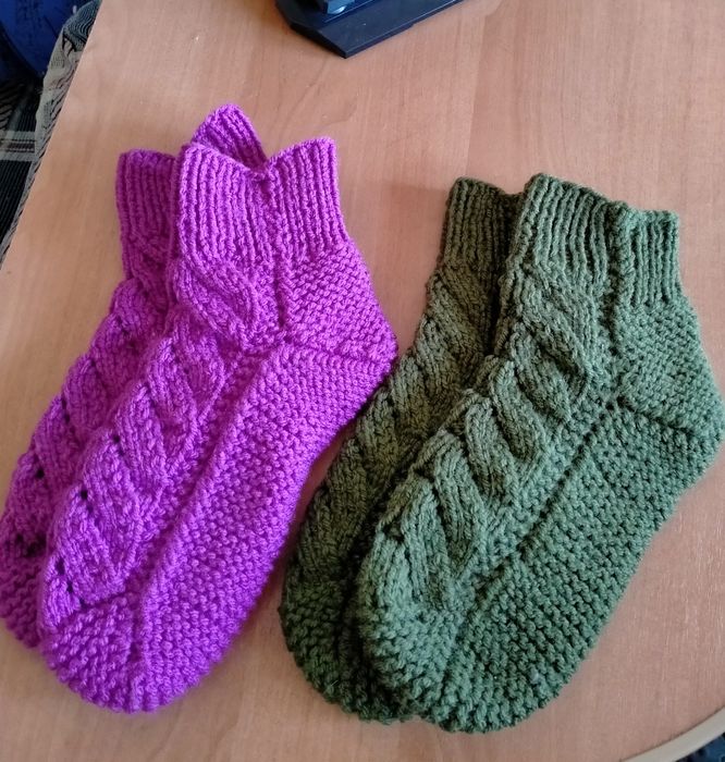 Ручное вязание. Носочки- следочки.
