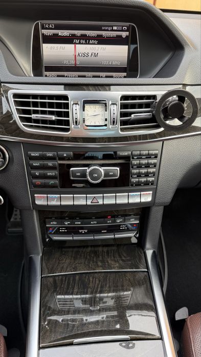 Mercedes E250 4-matic 7G-Tronic Facelift