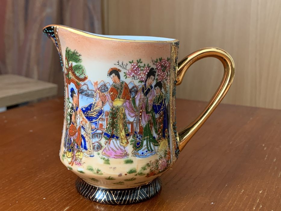 Serviciu de cafea/ceai din portelan chinezesc in stil Satsuma, 11 piese