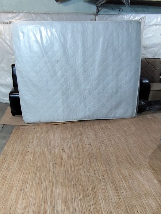 Матрас ортопедический.