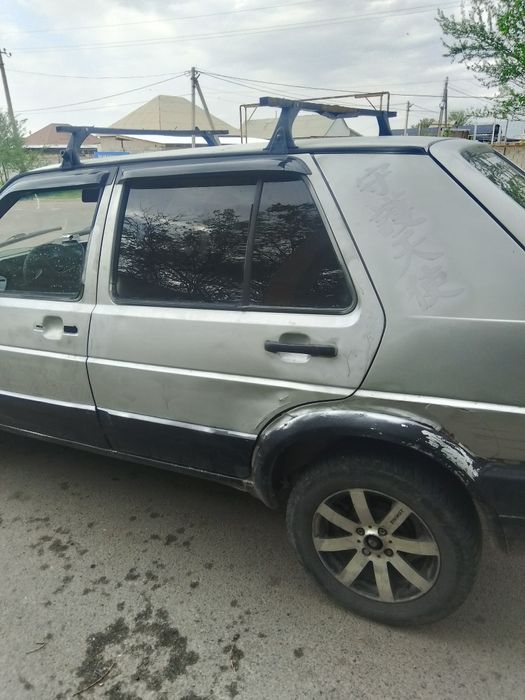 Гольф двойка 1990 жылғы