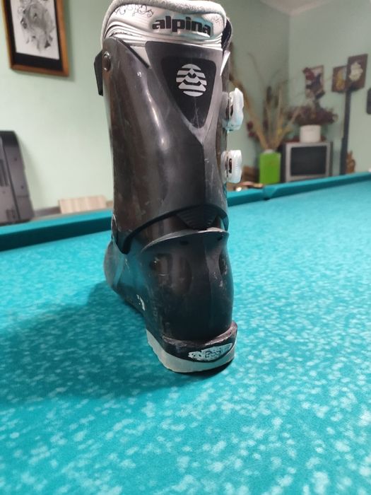 Горнолыжные ботинки размер 25.5