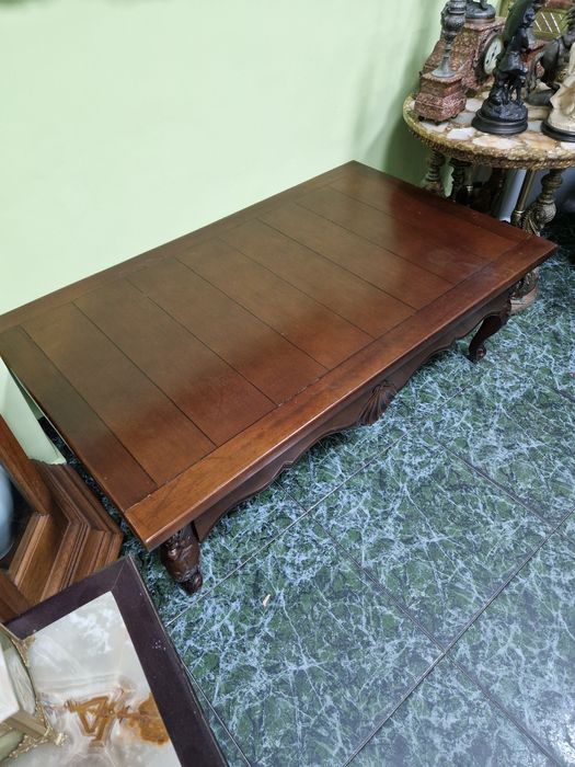 Уникална антикварна холандска холна маса масив с дърворезба