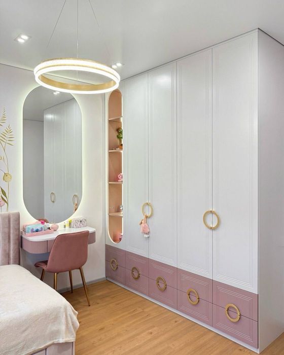 Мебель для детской комнаты, шкаф, кровать, мягкая и корпусная мебель