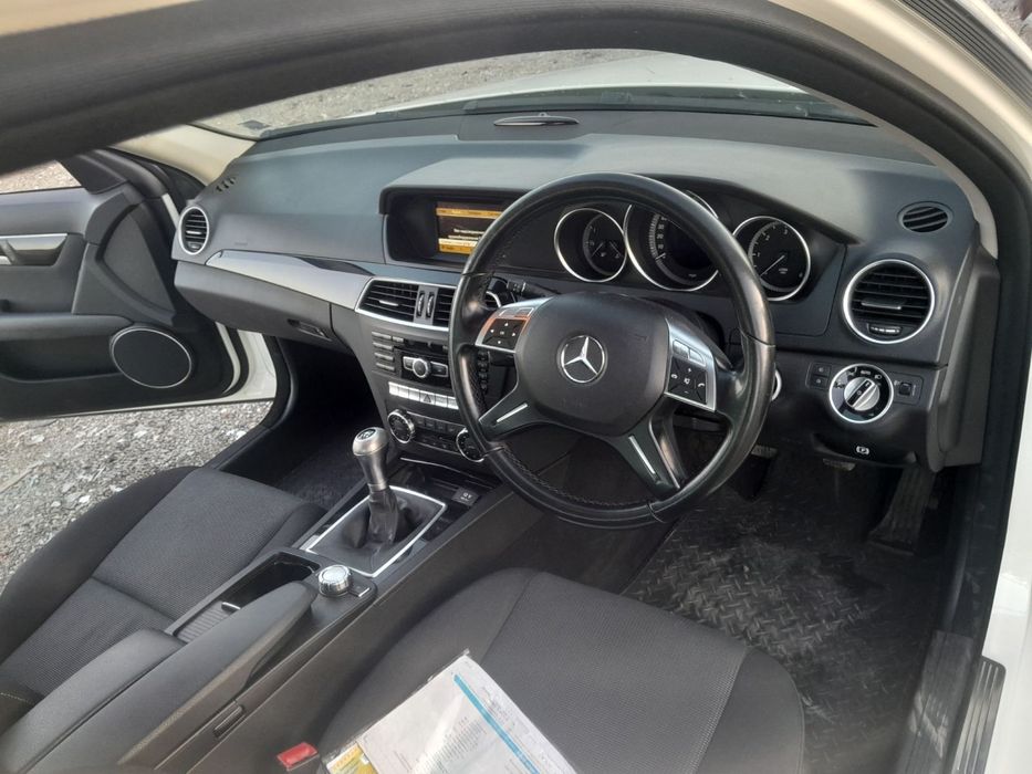 Мерцедес w204 на части