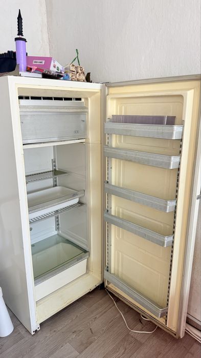 Продам советский холодильник ЗИЛ