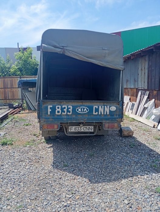 Кия фронтер 2001г