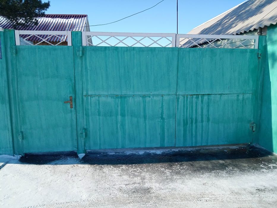 Продам ворота без столбов.