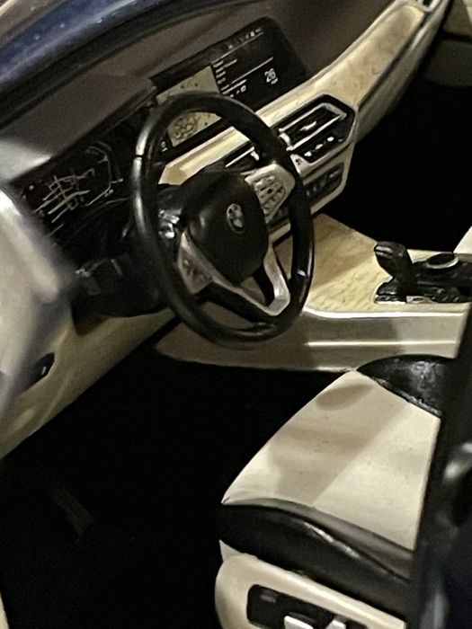 BMW X7 KYOSHO 1/18 Phytonic Blue