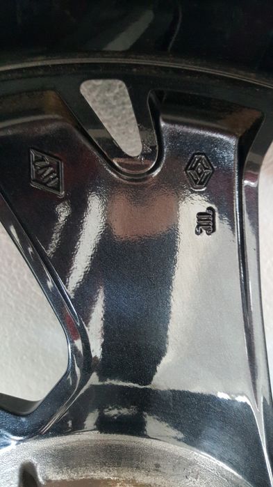 JanteRenaultMeganeLagunaKadjarAustralTalismanNisanQashqaiXTrail5X114.3