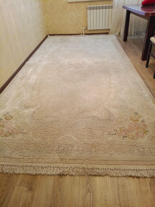 Продам ковер 4*2