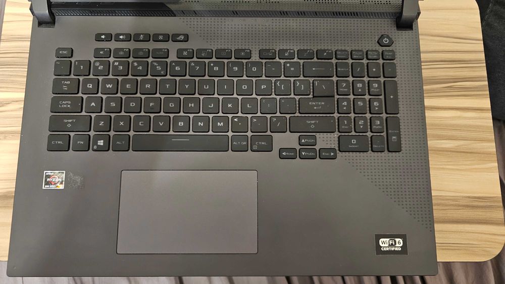 Лаптоп ASUS ROG Strix G17 G713QR, Ryzen 9, 32GB, RTX 3070 8GB, 1TB SSD