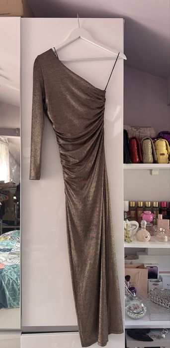 Zara нови рокли