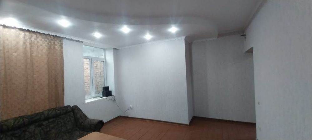 Продам дом с евроремонтом, 2 комнаты, пригород Опытное поле
