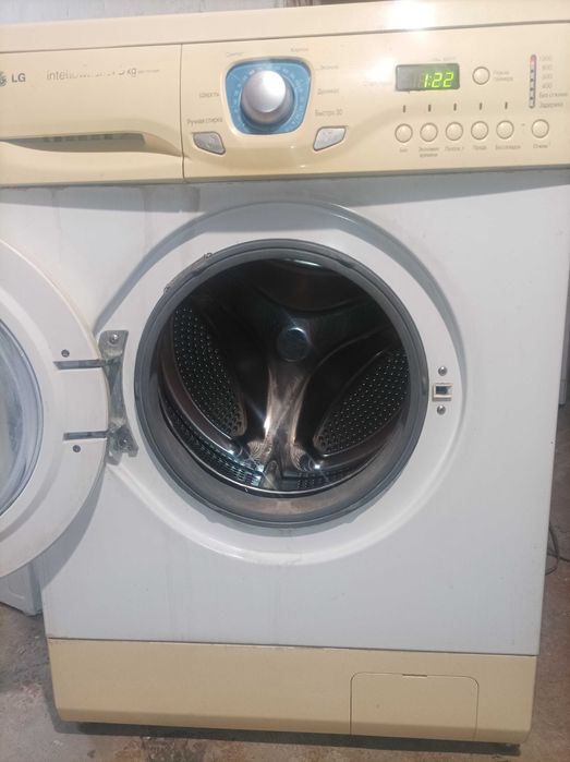 Стиральная машина-автомат  LG