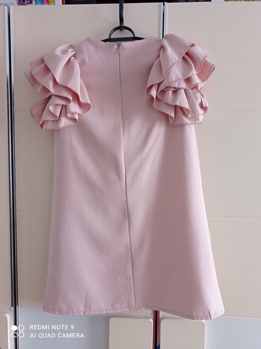 Нарядные платья для девочек.