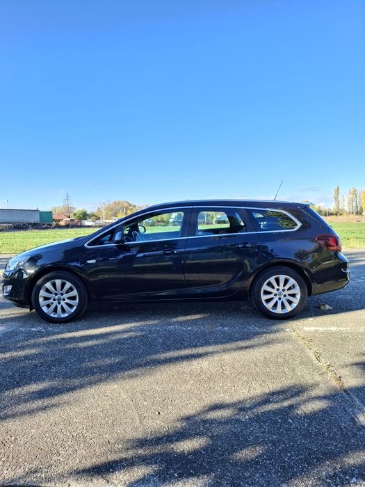 Opel Astra J  Bi-xenon led