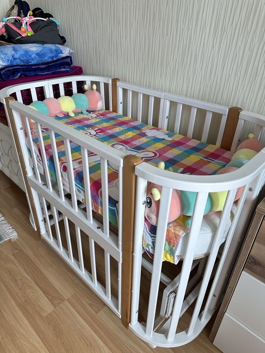 Продам кровать манеж