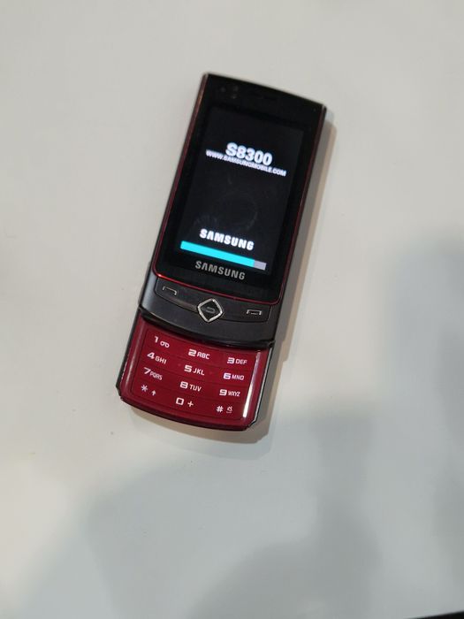 Super telefon Samsung - S8300 cu încărcător original