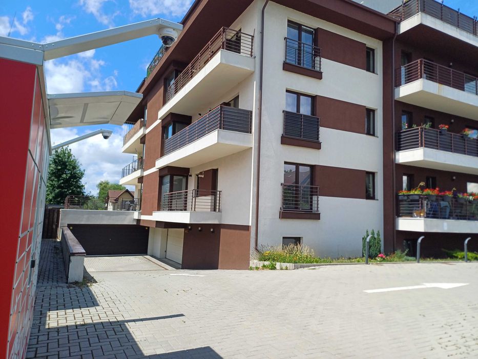 Apartament 2 camere, 68mp + garaj/parcare + boxa