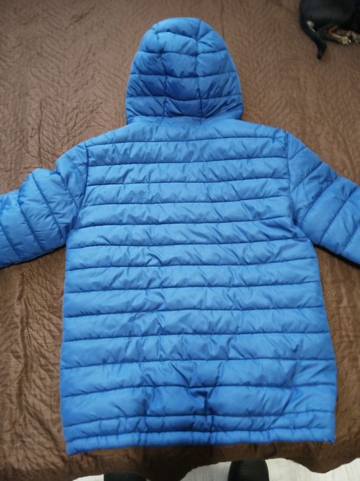 Продавам детско яке
