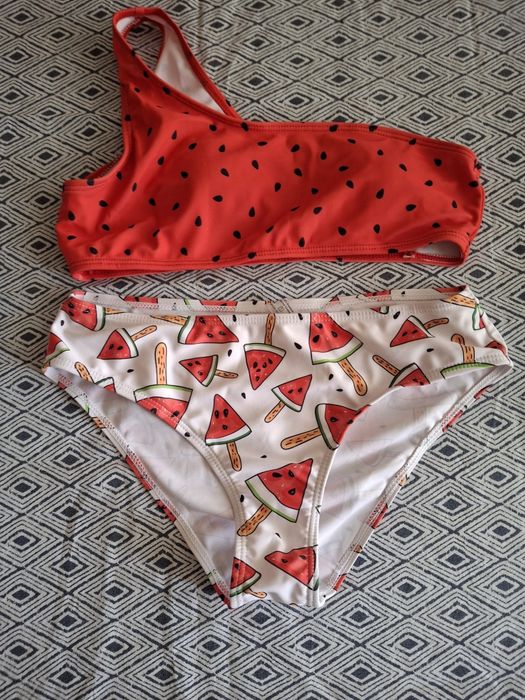 Бански и плажна рокля